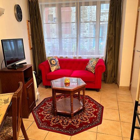 Ker Viviane Apartment ดีน็อง ภายนอก รูปภาพ